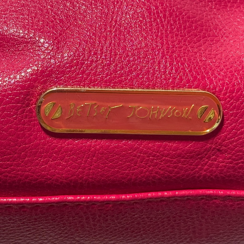 RARE Vintage Betsey Johnson Pink Handbag with Gold Accents - Picture 9 of 10